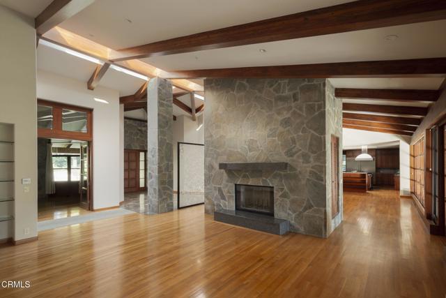 921 Chapea Road, Pasadena CA: https://media.crmls.org/mediaz/b22d7e17-de4a-4dd7-beb3-d70055a73802.jpg