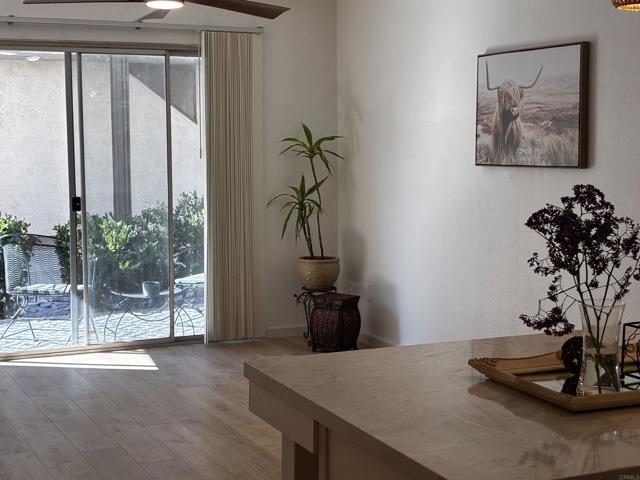 Detail Gallery Image 7 of 18 For 8034 Linda Vista Rd #1d,  San Diego,  CA 92111 - 2 Beds | 2 Baths