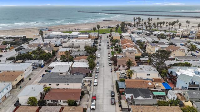 5130 Long Branch Avenue, Ocean Beach (San Diego) CA: https://media.crmls.org/mediaz/b22e0eb0-6938-4cad-9f8e-af8a99cb4090.jpg