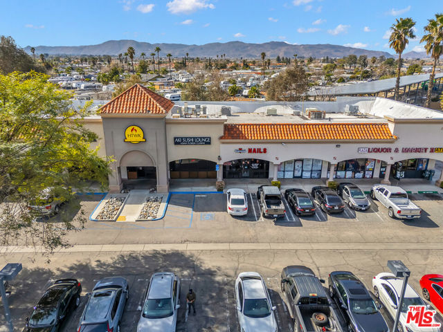 345 N State Street, San Jacinto CA: https://media.crmls.org/mediaz/b22f44ea-4bd4-41d2-9221-cd3bf9de3616.jpg