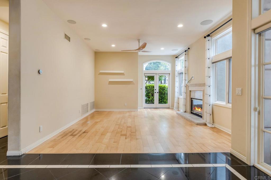 5370 Renaissance Avenue - photo 4