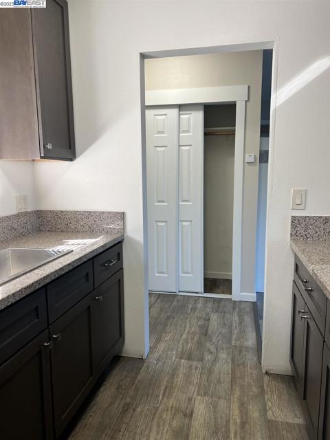 36976 Mulberry St, Newark CA: https://media.crmls.org/mediaz/b22fd2d0-f71e-4c53-a8f5-d04334f964db.jpg
