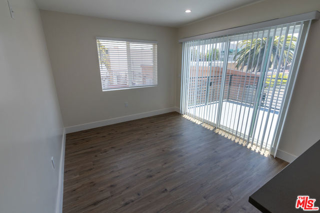 1324 W 30th Street, Los Angeles CA: https://media.crmls.org/mediaz/b22ff2c9-9f76-4061-91bd-eeb891db5f7b.jpg