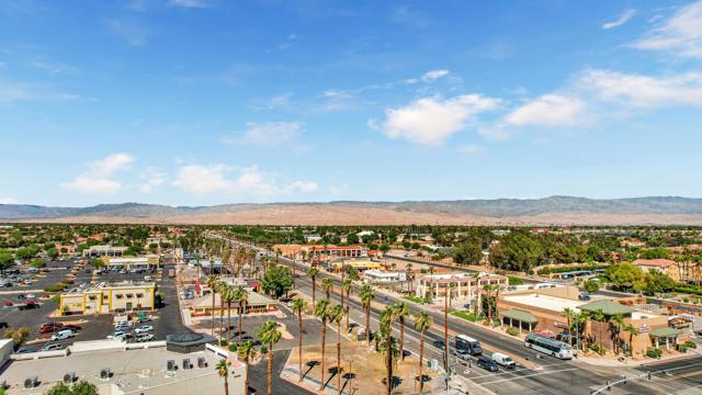 392 Standing Bear, Cathedral City CA: https://media.crmls.org/mediaz/b23017c3-d3b0-4967-bd36-bd3d6e5d3022.jpg