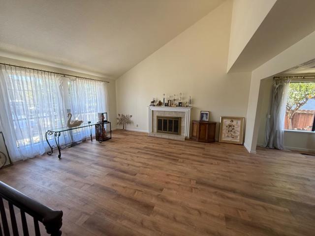 159 Port Royal Avenue, Foster City CA: https://media.crmls.org/mediaz/b2306c7a-55a2-484a-bcda-59a004185842.jpg