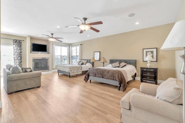 3848 Mariposa Drive, Clearlake CA: https://media.crmls.org/mediaz/b231a766-1c38-4705-a06e-42ed4ce25928.jpg