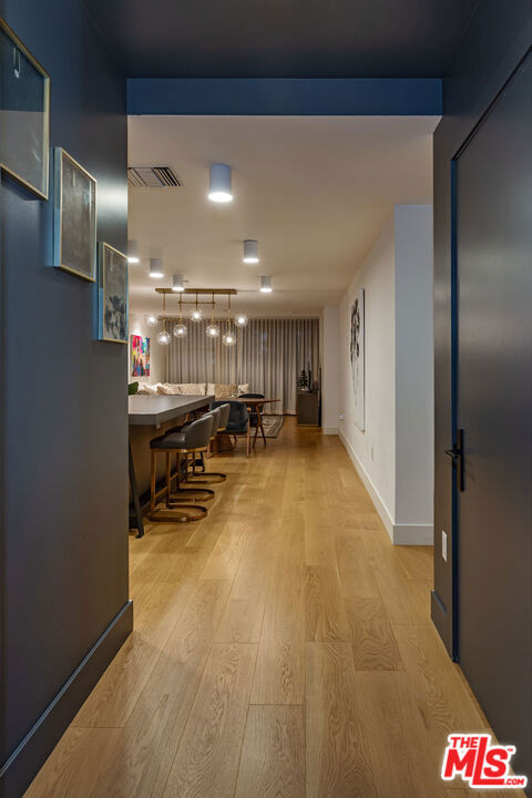 10777 Wilshire Boulevard, Los Angeles CA: https://media.crmls.org/mediaz/b231ac24-c580-4325-9bdc-159e5c7b9a5e.jpg