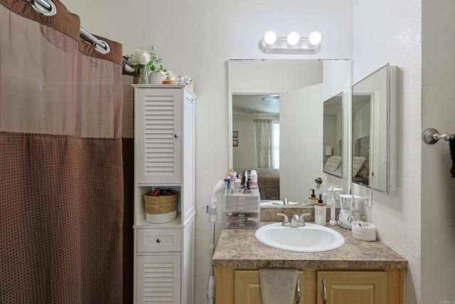 Detail Gallery Image 24 of 61 For 10767 Jamacha Bld Spc 151,  Spring Valley,  CA 91978 - 3 Beds | 2 Baths