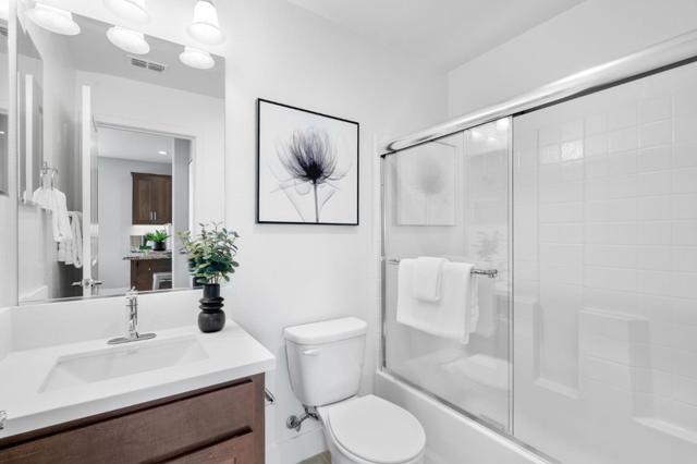34559 Clydesdale Terrace, Fremont CA: https://media.crmls.org/mediaz/b232d09a-c710-40be-bc7f-c3acfbb2bc33.jpg