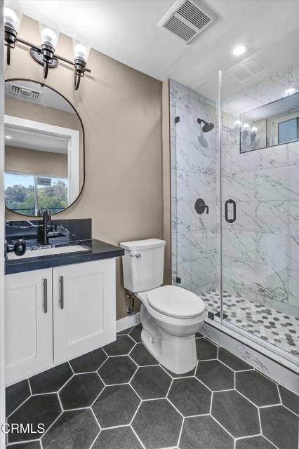 Detail Gallery Image 19 of 40 For 3933 Glenalbyn Dr, Mount Washington,  CA 90065 - 4 Beds | 4 Baths