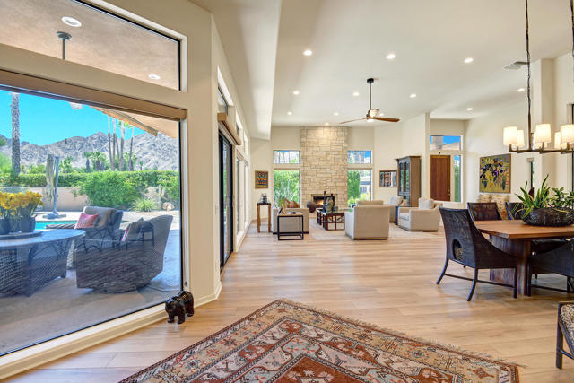 76470 Pala Palms Drive, Indian Wells CA: https://media.crmls.org/mediaz/b234b45d-c8b3-43cb-9a84-84208d4e7079.jpg
