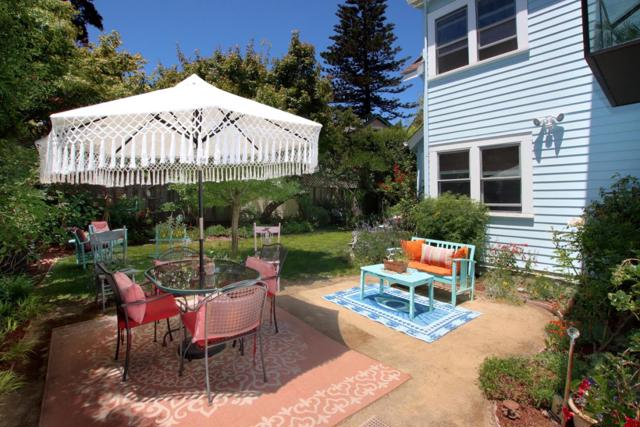 515 Chestnut Street, Santa Cruz CA: https://media.crmls.org/mediaz/b234c4db-af38-4f8d-aa86-1406edb3610c.jpg