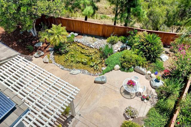 Detail Gallery Image 17 of 44 For 1752 Russet Leaf Ct, El Cajon,  CA 92019 - 5 Beds | 3 Baths