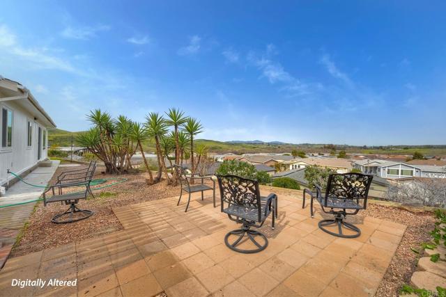 Detail Gallery Image 11 of 47 For 1438 Salem Ct, Oceanside,  CA 92057 - 2 Beds | 2 Baths