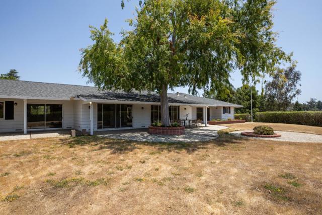 26666 Laurel Lane, Los Altos Hills CA: https://media.crmls.org/mediaz/b2358296-edee-4d8c-ba23-88310bcf24b6.jpg