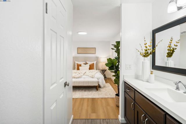 7299 Elba Ct, Dublin CA: https://media.crmls.org/mediaz/b2358720-aaeb-40e8-848f-6118fc5c924a.jpg