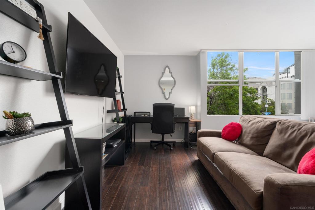 101 Market St. - photo 14