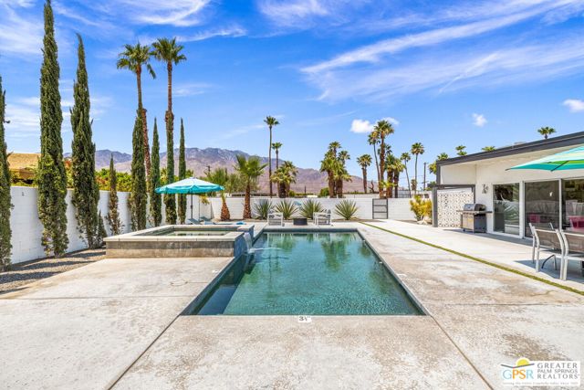 3351 E Paseo Barbara, Palm Springs CA: https://media.crmls.org/mediaz/b2365953-8432-4eb3-acea-c2c792403497.jpg