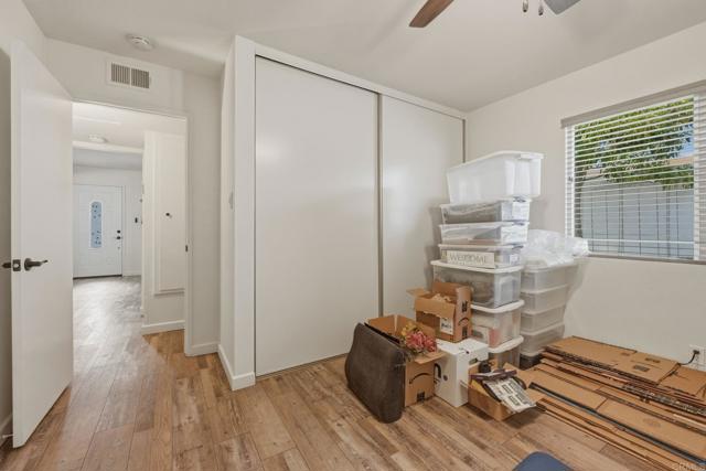 Detail Gallery Image 24 of 39 For 3176 Isabella Dr, Oceanside,  CA 92056 - 2 Beds | 2 Baths