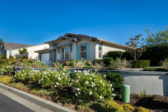 1525 Manzanita Hollows, Vista CA: https://media.crmls.org/mediaz/b2383ef2-99af-4e57-add2-29a53a23c0fd.jpg