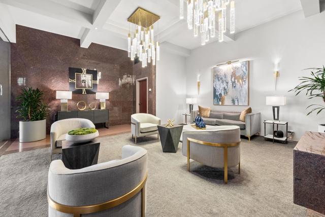 200 Harbor Dr, San Diego CA: https://media.crmls.org/mediaz/b23b348f-d548-4b3e-8a4d-91745f40d88d.jpg