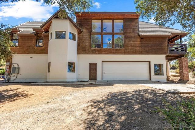 1308 Lakedale Rd, Santa Ysabel CA: https://media.crmls.org/mediaz/b23b6dfd-e332-4dfb-b8bb-2e86f6bd1716.jpg