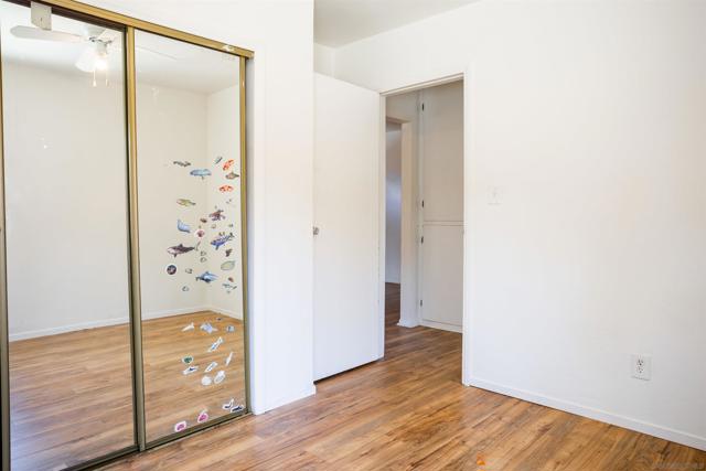 12643 Castle Court Dr, Lakeside CA: https://media.crmls.org/mediaz/b23d3470-6891-4408-b1e3-6c264e24c487.jpg