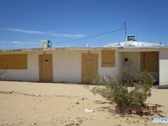 1 Grimm Avenue Avenue, 29 Palms, California 92277, 2 Bedrooms Bedrooms, ,1 BathroomBathrooms,Single Family Residence,For Sale,Grimm Avenue,23290995