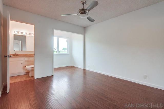 3890 Vista Campana S., Oceanside CA: https://media.crmls.org/mediaz/b23e613f-29e8-42e2-938b-099e6721c103.jpg