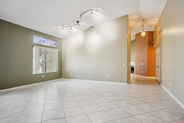 Image 7 of 49 For 44450 Ocotillo Drive