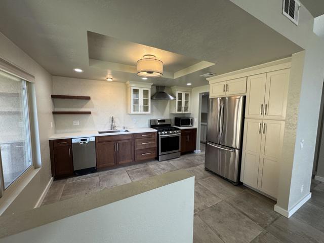 Image 9 of 15 For 41737 Armanac Court