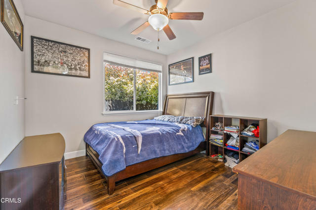 Image 13 of 32 For 412 Grove Street