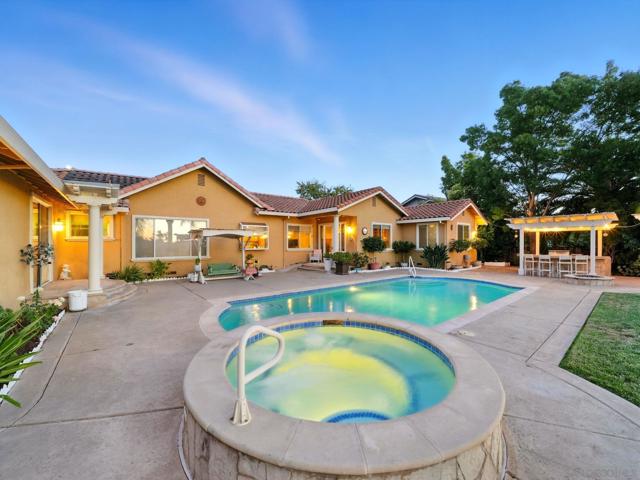 3097 High Meadow Ln, San Jose CA: https://media.crmls.org/mediaz/b2414c78-e331-4cd8-a5ce-a55fae66d3a9.jpg