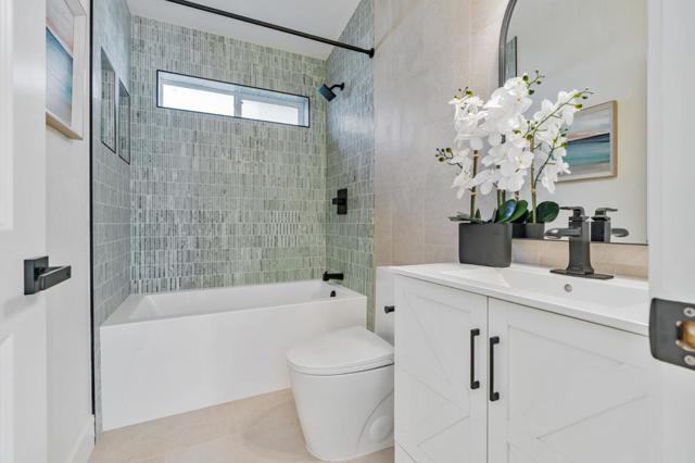 123 Wayne Court, Redwood City CA: https://media.crmls.org/mediaz/b2430a66-5a72-48eb-897c-89fb3288bb09.jpg