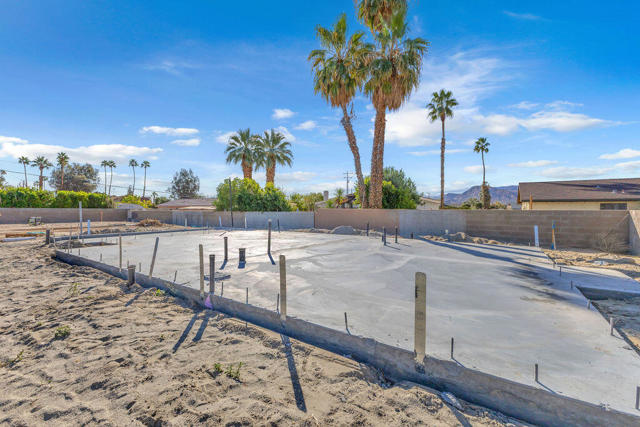 68855 Ortega Road, Cathedral City CA: https://media.crmls.org/mediaz/b243ee47-64c3-48cf-9bd2-deca85dbb34e.jpg