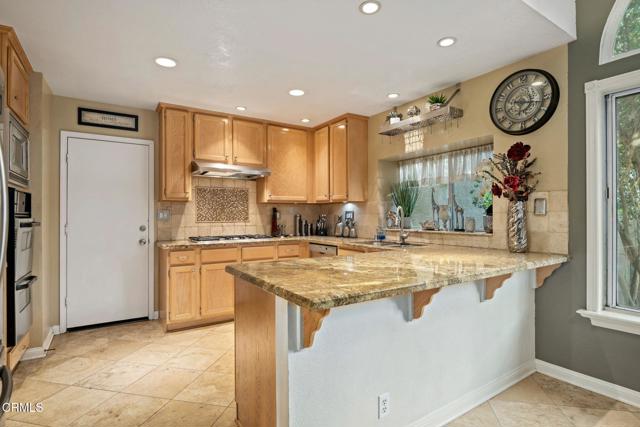 Detail Gallery Image 15 of 39 For 1501 Devonshire Dr, Oxnard,  CA 93030 - 3 Beds | 2 Baths