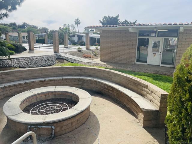 450 E Bradley, El Cajon CA: https://media.crmls.org/mediaz/b24586f6-42ea-4b05-a68e-e5ce4ecd372d.jpg