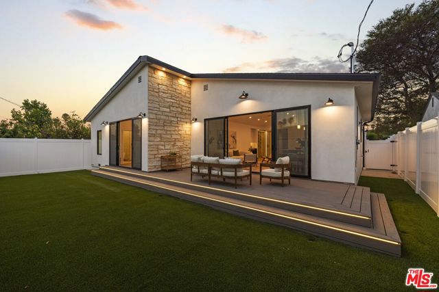 17337 Tiara Street photo 30