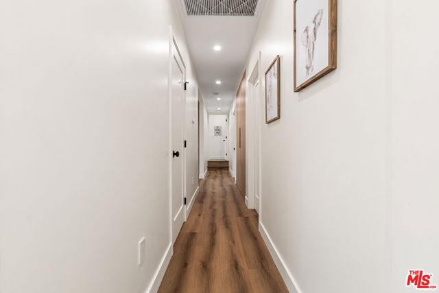 Drew Fenton | 266 Mabery Road Santa Monica CA | MLS: 7395913