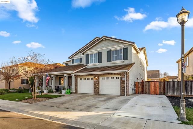 3438 Keystone Loop, Discovery Bay CA: https://media.crmls.org/mediaz/b2480e40-fb5e-4b86-9f69-3b9fb97a909c.jpg