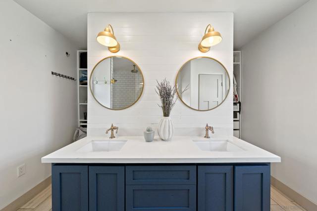 4725 Adams Ave, San Diego CA: https://media.crmls.org/mediaz/b2491283-7db4-4897-bbfc-c0d2bd025bc8.jpg