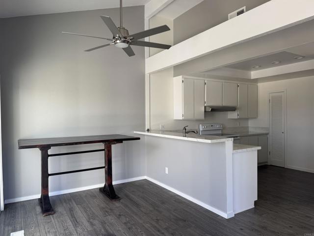 Detail Gallery Image 7 of 35 For 1837 Milbank Rd, Encinitas,  CA 92024 - 3 Beds | 2 Baths