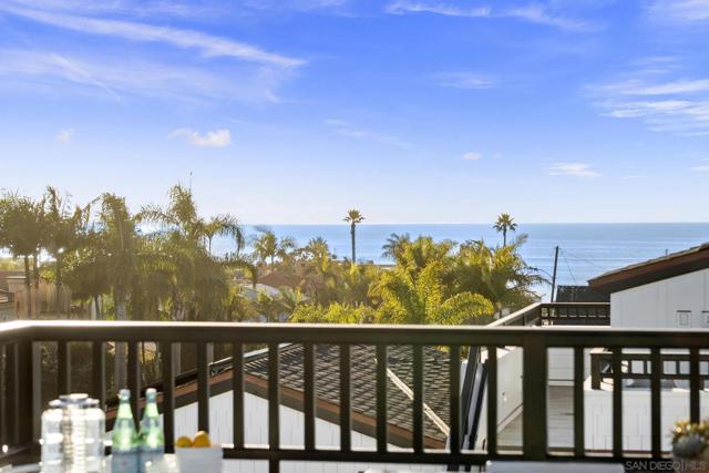 466 Westbourne, San Diego CA: https://media.crmls.org/mediaz/b24c9053-ed6b-4b3e-a0d1-f14d64265b65.jpg