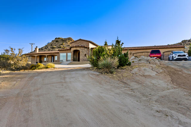 Image 2 for 56245 Cobalt Rd, Yucca Valley, CA 92284