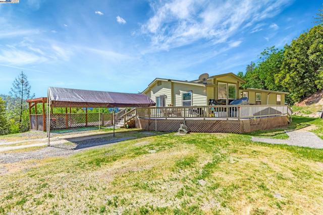 3698 Braden Road, Camino CA: https://media.crmls.org/mediaz/b24cea53-4ff2-4c59-a9b3-e0d67ac6bd8b.jpg