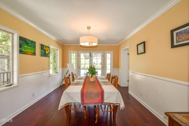 1908 Warwick Road, San Marino CA: https://media.crmls.org/mediaz/b24d10ef-1efe-481e-be24-4600e162701f.jpg