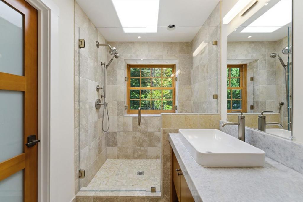 MLS #ML82048304 image #15