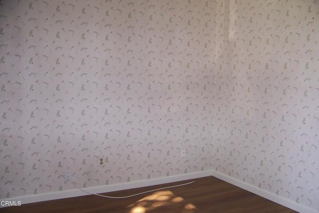 40036 Village 40, Camarillo CA: https://media.crmls.org/mediaz/b24e312c-e457-4f5a-ac5a-8cfdfed08c5c.jpg