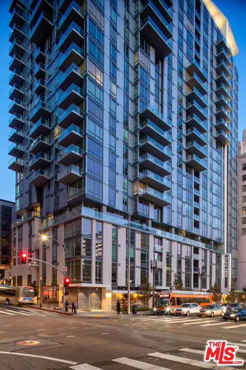427 W 5th Street 2301, Los Angeles, CA 90013
