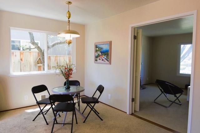 4456 Waimea Court, San Jose CA: https://media.crmls.org/mediaz/b24eb573-a7a0-45c7-8a9b-66fd56ea6804.jpg
